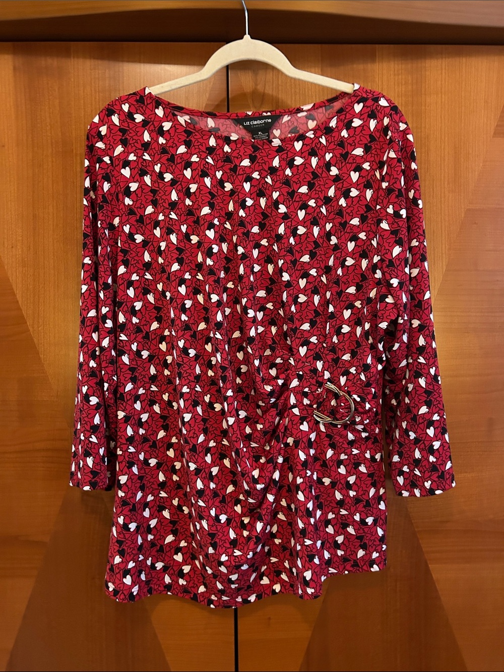 Liz Claiborne Red Printed Knot-Front Tunic with Heart Motif